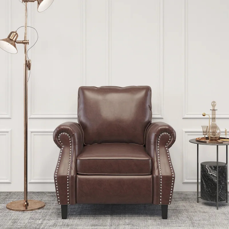 Fauteuil club en similicuir, orné de rivets